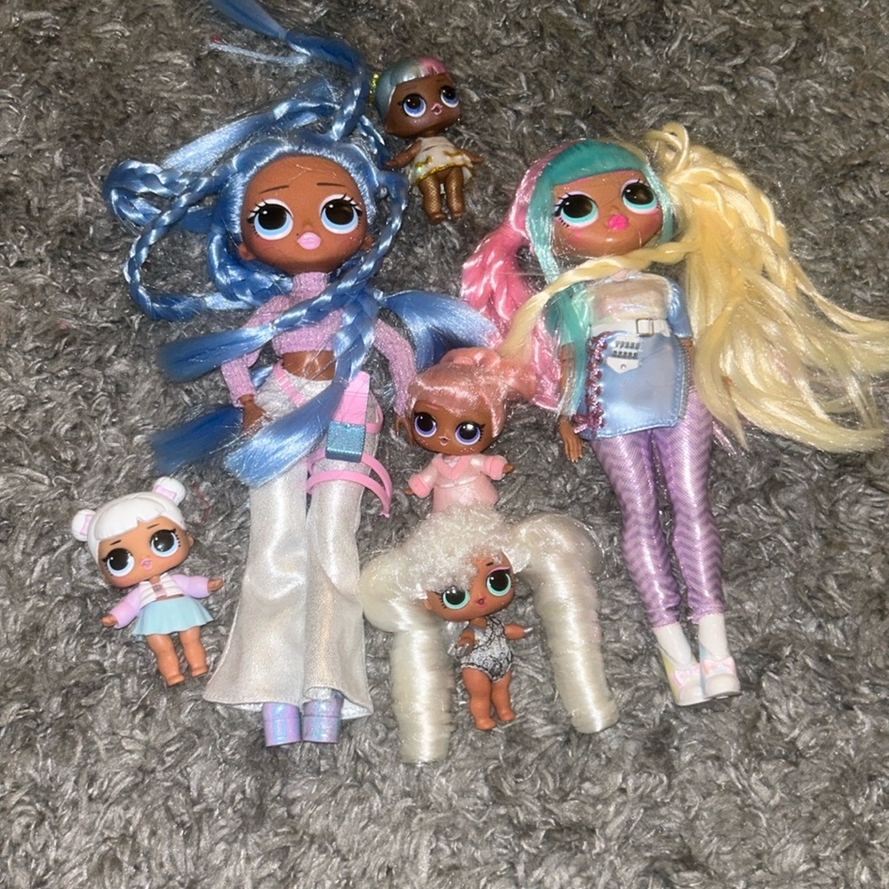LOL suprise dolls